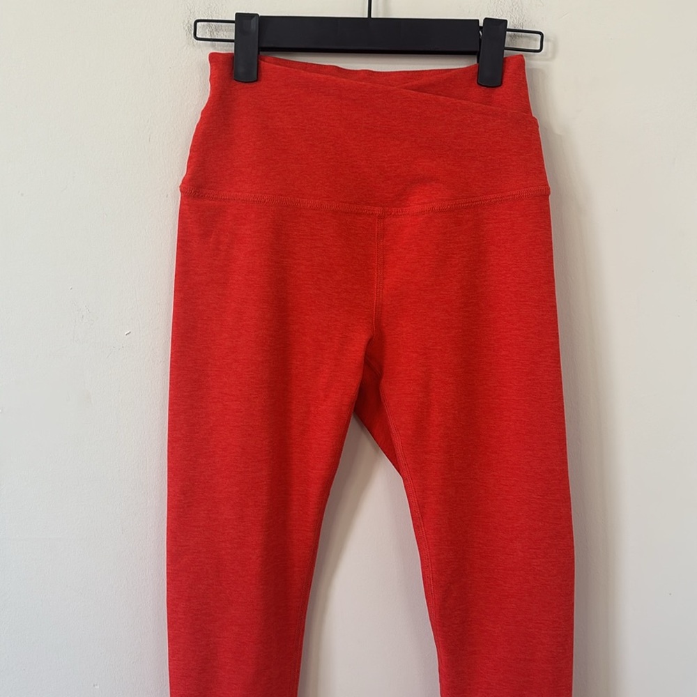 Beyond Yoga Spacedye At Your Leisure High Waisted Midi Legging Candy Apple Red - Picture 3 of 9